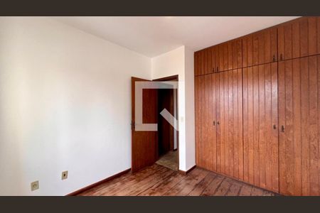 Apartamento à venda com 160m², 4 quartos e 2 vagas Apartamento à venda com 160m², 4 quartos e 2 vagasquarto