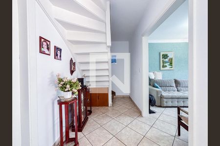 Casa à venda com 160m², 3 quartos e 5 vagas
