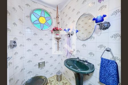 Casa à venda com 160m², 3 quartos e 5 vagas