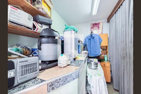 Casa à venda com 160m², 3 quartos e 5 vagas
