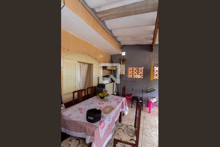 Casa à venda com 150m², 2 quartos e 1 vagaÁrea de Serviço