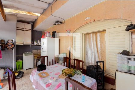 Casa à venda com 150m², 2 quartos e 1 vagaÁrea de Serviço