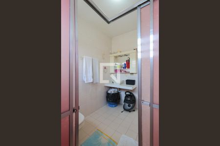 Casa para alugar com 298m², 3 quartos e 12 vagasBanheiro