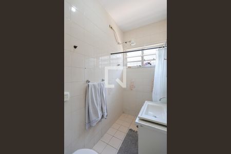 Casa para alugar com 298m², 3 quartos e 12 vagasBanheiro de serviço