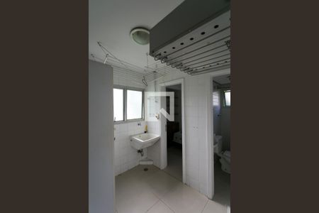 Apartamento à venda com 133m², 2 quartos e 3 vagas Apartamento à venda com 133m², 2 quartos e 3 vagasÁrea de Serviço