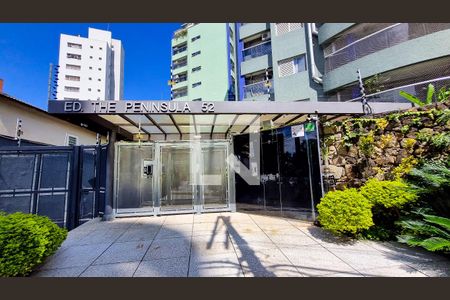 Apartamento à venda com 133m², 2 quartos e 3 vagas Apartamento à venda com 133m², 2 quartos e 3 vagasFachada