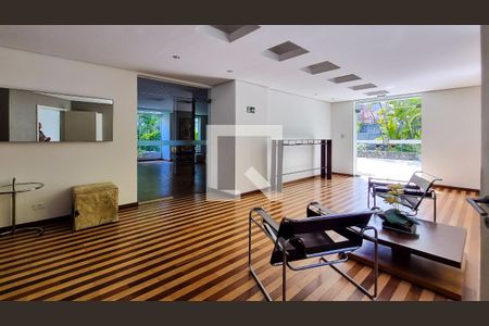 Apartamento à venda com 133m², 2 quartos e 3 vagas Apartamento à venda com 133m², 2 quartos e 3 vagasÁrea comum