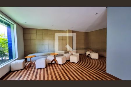 Apartamento à venda com 133m², 2 quartos e 3 vagas Apartamento à venda com 133m², 2 quartos e 3 vagasÁrea comum