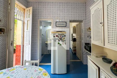 Casa à venda com 296m², 4 quartos e 3 vagasCopa