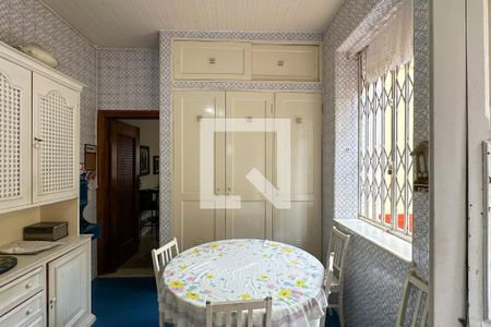 Casa à venda com 296m², 4 quartos e 3 vagasCopa