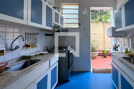 Casa à venda com 296m², 4 quartos e 3 vagasCozinha