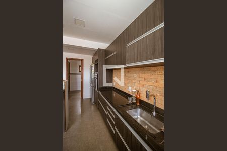 Casa à venda com 244m², 3 quartos e 3 vagasCozinha