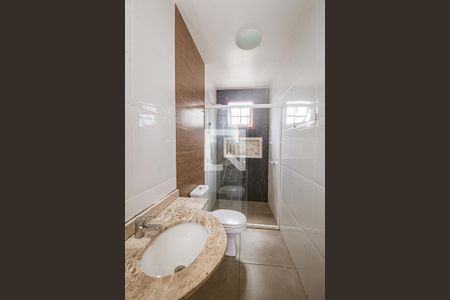 Casa à venda com 244m², 3 quartos e 3 vagasBanheiro da Suíte