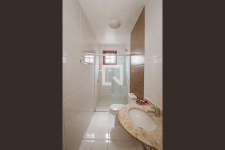 Casa à venda com 244m², 3 quartos e 3 vagasBanheiro