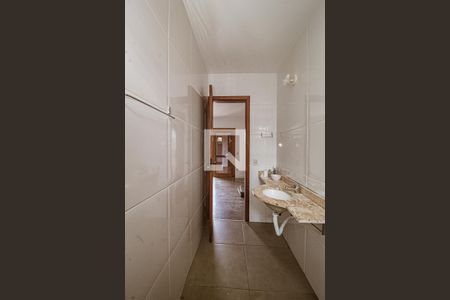 Casa à venda com 244m², 3 quartos e 3 vagasBanheiro da Suíte