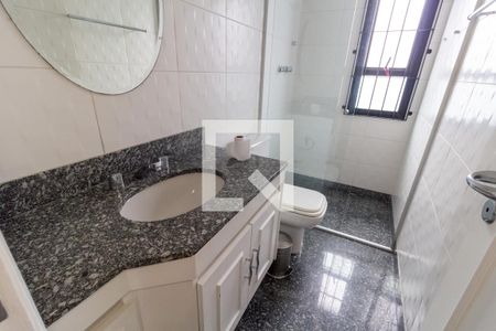 Apartamento à venda com 210m², 3 quartos e 2 vagasBanheiro da Suíte 1