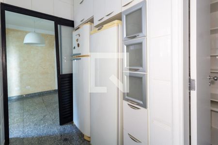 Apartamento à venda com 210m², 3 quartos e 2 vagasCozinha