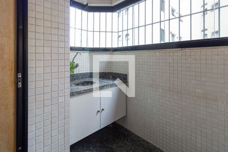 Apartamento à venda com 210m², 3 quartos e 2 vagasChurrasqueira