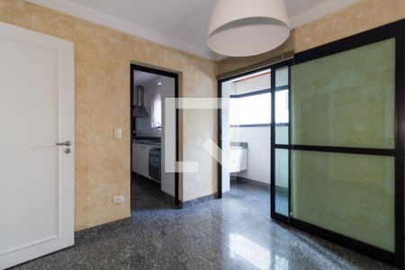 Apartamento à venda com 210m², 3 quartos e 2 vagasCopa