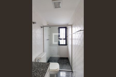 Apartamento à venda com 210m², 3 quartos e 2 vagasBanheiro da Suíte 1