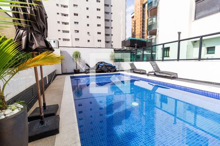 Apartamento à venda com 210m², 3 quartos e 2 vagasÁrea comum - Piscina