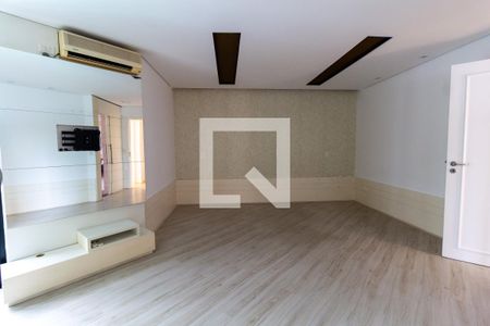 Apartamento à venda com 210m², 3 quartos e 2 vagasSuíte 3