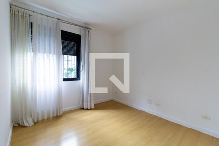 Apartamento à venda com 210m², 3 quartos e 2 vagasSuíte 1
