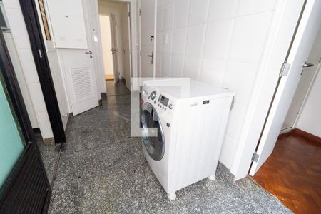 Apartamento à venda com 210m², 3 quartos e 2 vagasÁrea de Serviço