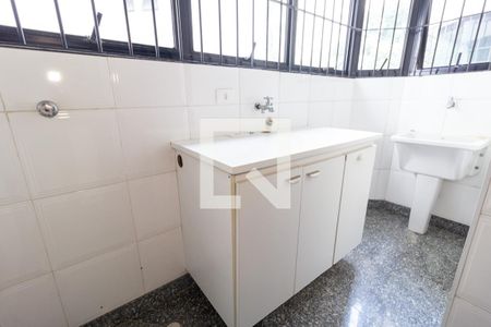 Apartamento à venda com 210m², 3 quartos e 2 vagasÁrea de Serviço