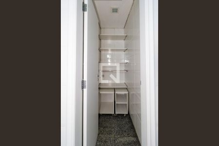 Apartamento à venda com 210m², 3 quartos e 2 vagasCozinha