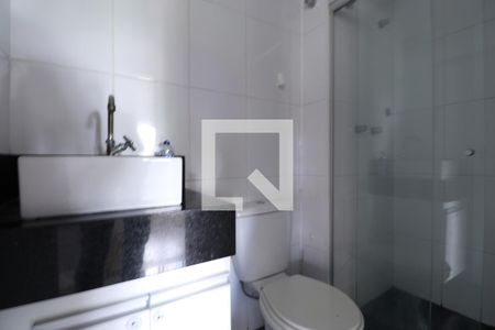 Apartamento à venda com 72m², 2 quartos e 1 vagaBanheiro Social