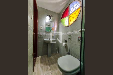 Apartamento à venda com 264m², 4 quartos e sem vagaBanheiro 