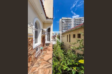 Apartamento à venda com 264m², 4 quartos e sem vagaÁrea Externa