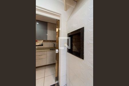 Casa de condomínio à venda com 72m², 2 quartos e 1 vagaCozinha