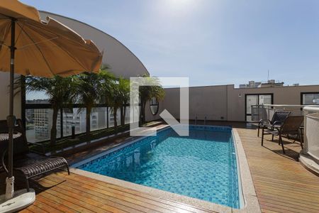 Studio à venda com 38m², 1 quarto e 1 vaga Studio à venda com 38m², 1 quarto e 1 vagaÁrea comum - Piscina