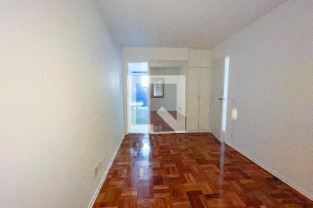 Apartamento à venda com 105m², 2 quartos e 1 vaga Apartamento à venda com 105m², 2 quartos e 1 vagaSuíte