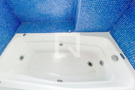 Apartamento à venda com 105m², 2 quartos e 1 vaga Apartamento à venda com 105m², 2 quartos e 1 vagaBanheiro da Suíte