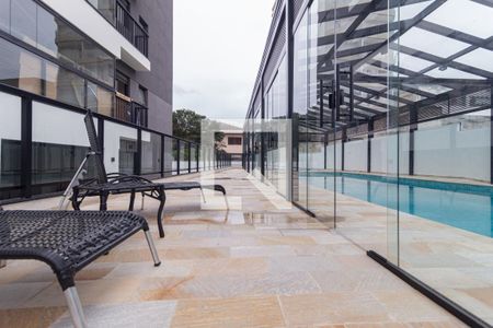 Apartamento à venda com 82m², 2 quartos e 2 vagas Apartamento à venda com 82m², 2 quartos e 2 vagasÁrea comum - Piscina