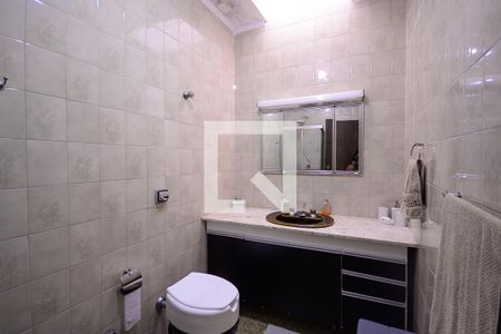 Casa à venda com 166m², 3 quartos e 4 vagasBanheiro Social 