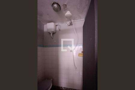 Casa à venda com 166m², 3 quartos e 4 vagasÁrea de Serviço - Banheiro 