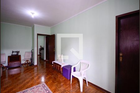 Casa à venda com 166m², 3 quartos e 4 vagasQuarto 4 - Suite 