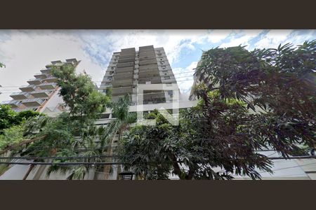 Apartamento à venda com 75m², 2 quartos e 1 vaga Apartamento à venda com 75m², 2 quartos e 1 vagaFachada