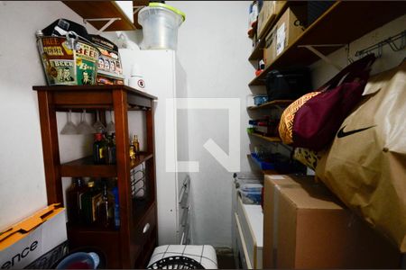 Apartamento à venda com 75m², 2 quartos e 1 vaga Apartamento à venda com 75m², 2 quartos e 1 vagaÁrea de Serviço