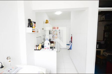 Apartamento à venda com 75m², 2 quartos e 1 vaga Apartamento à venda com 75m², 2 quartos e 1 vagaÁrea de Serviço