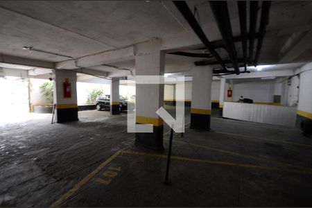 Apartamento à venda com 75m², 2 quartos e 1 vaga Apartamento à venda com 75m², 2 quartos e 1 vagaGaragem