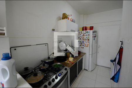 Apartamento à venda com 75m², 2 quartos e 1 vaga Apartamento à venda com 75m², 2 quartos e 1 vagaCozinha