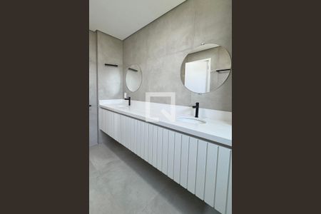 Apartamento à venda com 87m², 2 quartos e 2 vagasBanheiro da Suíte 1