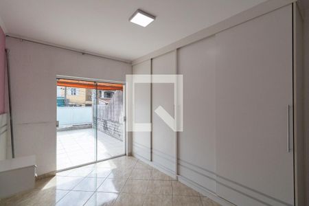 Quarto 1 de casa para alugar com 3 quartos, 120m² em Jardim Nossa Senhora do Carmo, São Paulo