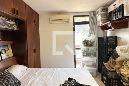 Apartamento à venda com 380m², 4 quartos e 2 vagas Apartamento à venda com 380m², 4 quartos e 2 vagasSuíte