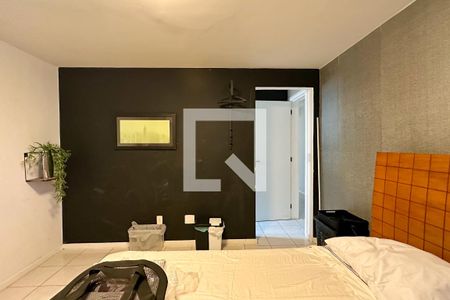 Apartamento à venda com 380m², 4 quartos e 2 vagas Apartamento à venda com 380m², 4 quartos e 2 vagasQuarto 01